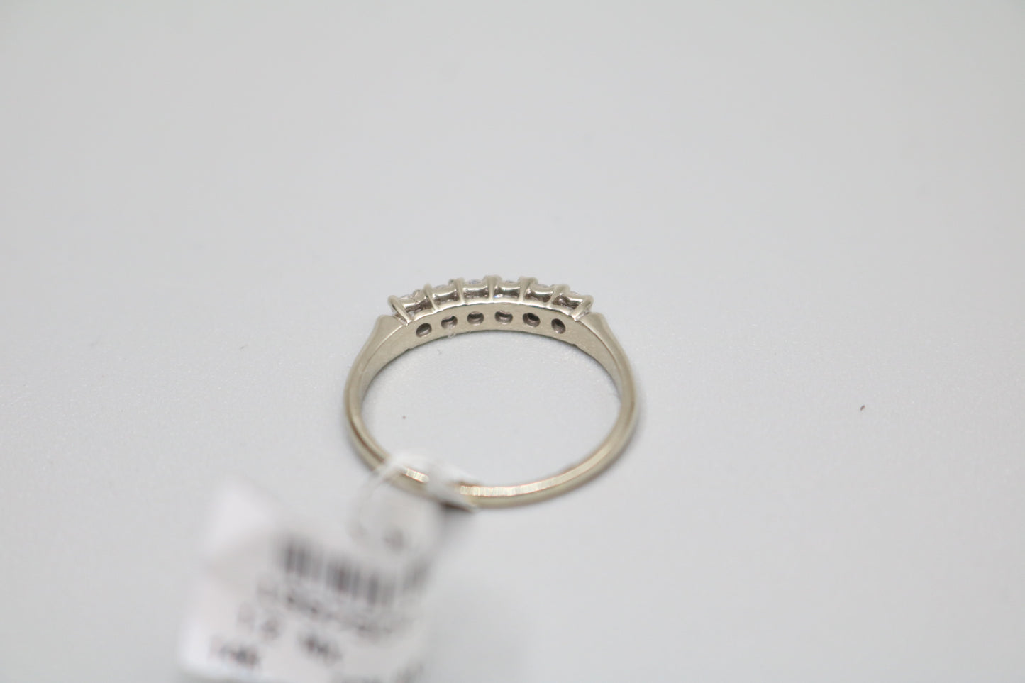 14K White Gold Diamond Band Ring (Size 7 1/4) (0.21 ctw)