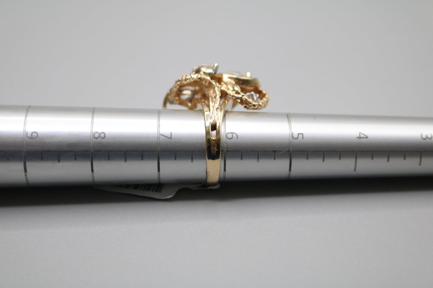 14K Yellow Gold Marquise and Round Diamond Swirl Ring (Size 6 1/4)