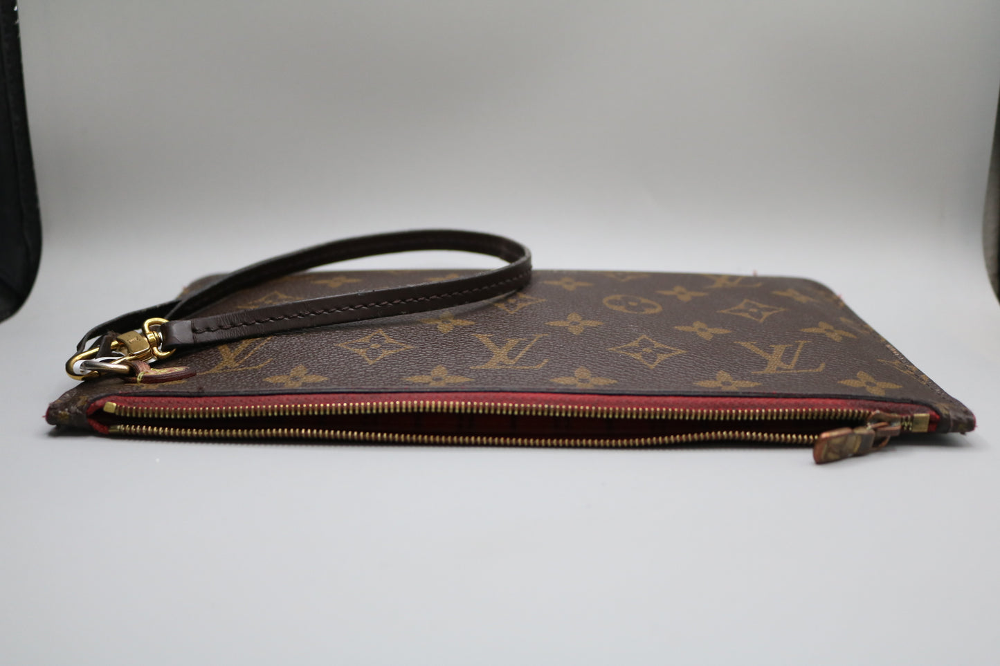 Louis Vuitton Neverfull Monogram Wallet