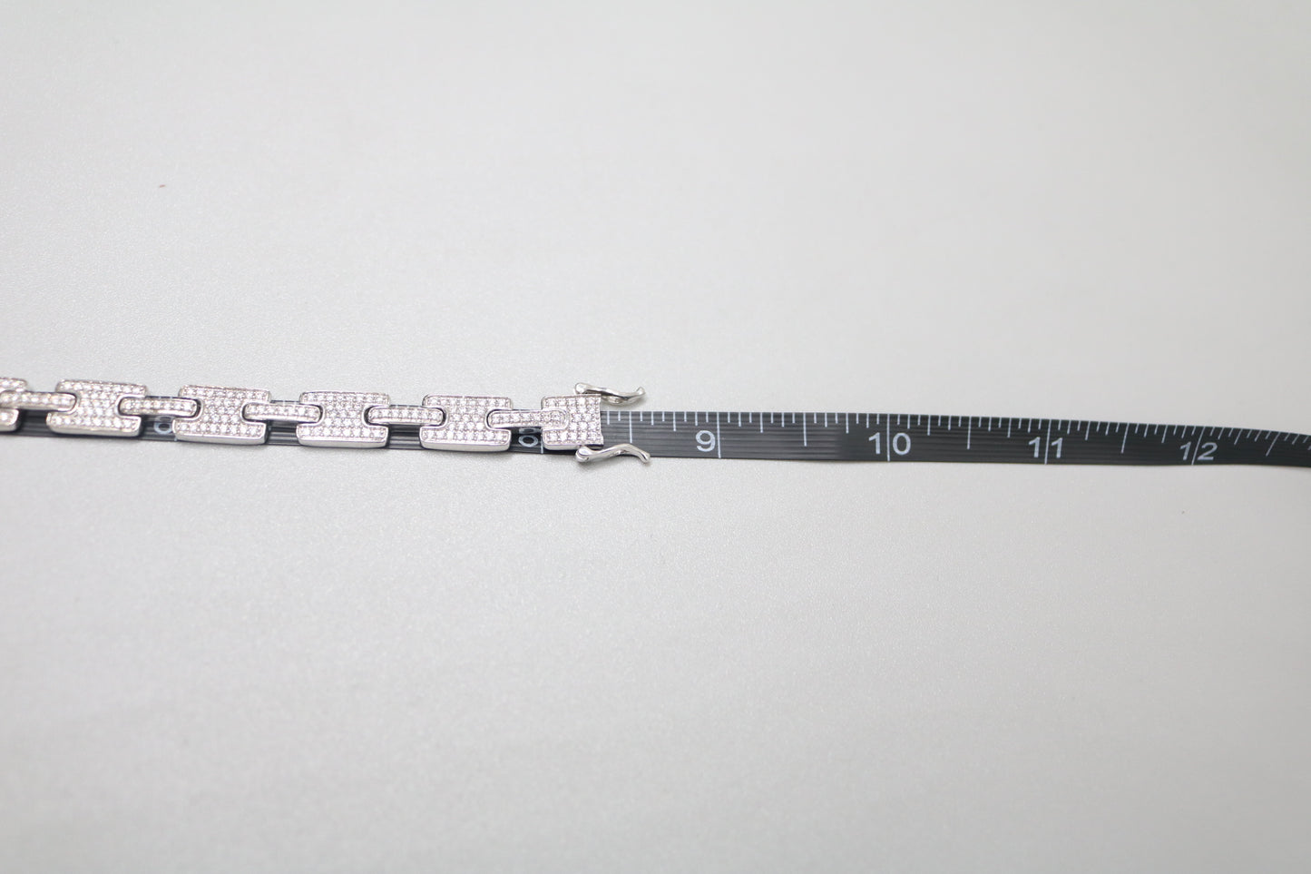 14K White Gold Lab Grown Diamond Track Bracelet (4.03 CTW) (8.25 Inches)