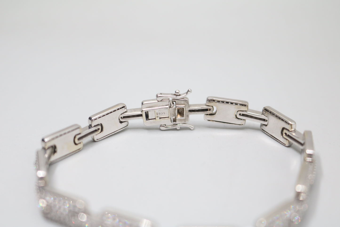 14K White Gold Lab Grown Diamond Track Bracelet (4.03 CTW) (8.25 Inches)