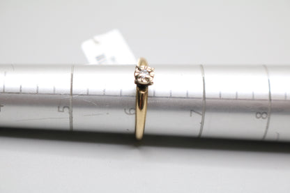 10K Yellow Gold Solitaire Diamond Engagement Ring (Size 6)