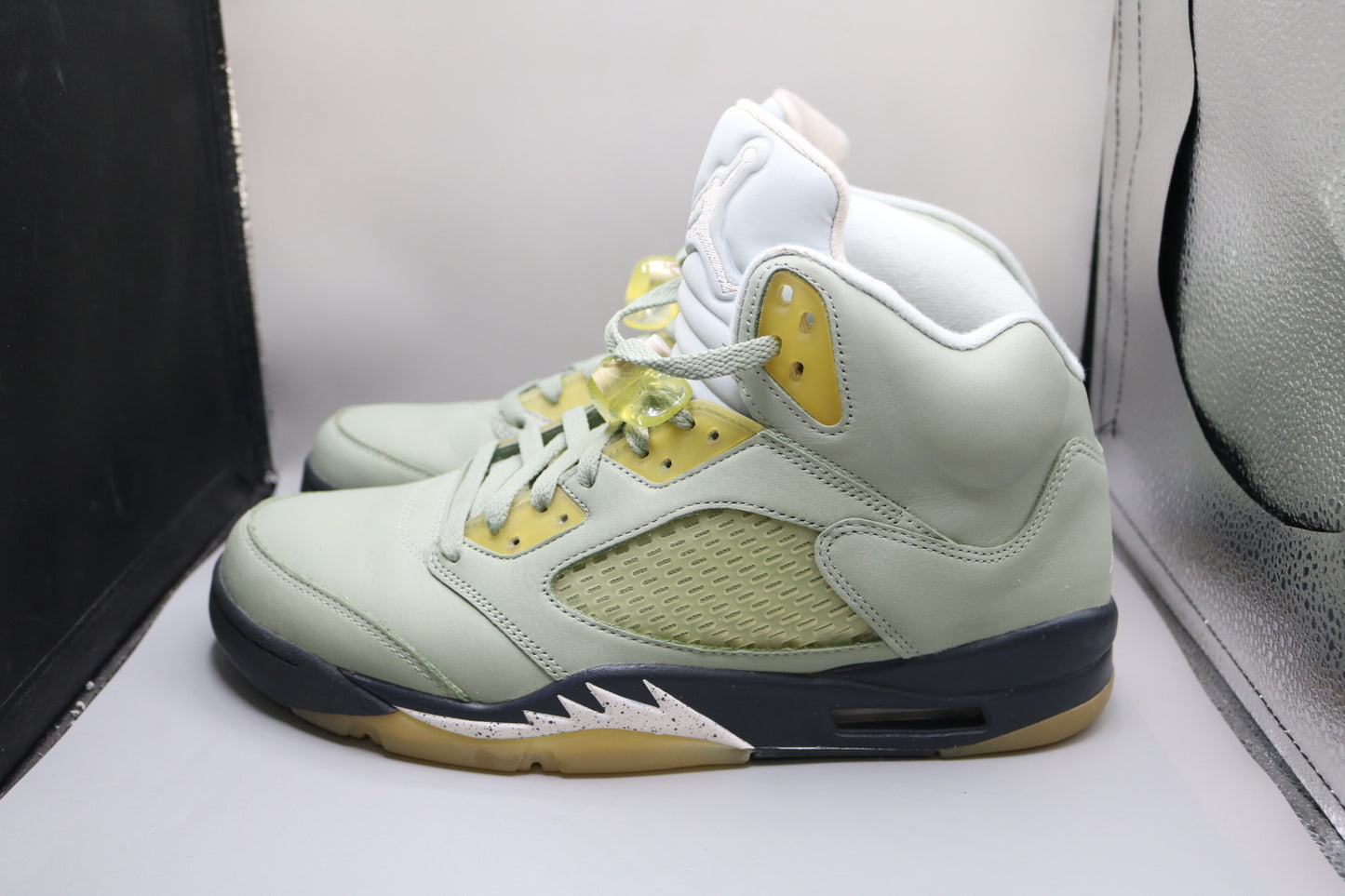 Air Jordan 5 Jade Horizon Size 12