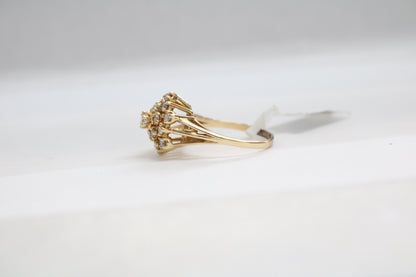 14K Yellow Gold Diamond Cluster Ring (Size 8) (1.05 CTW)