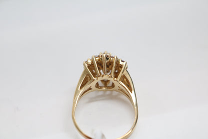 14K Yellow Gold Diamond Cluster Ring (Size 8) (1.05 CTW)