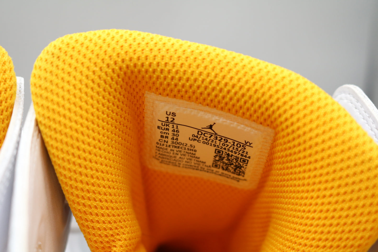 Air Jordan Flight Club 91 Lakers Men's Size 12