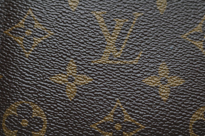 Louis Vuitton Monogram Fuchsia Pochette Félicie Zipped Pocket