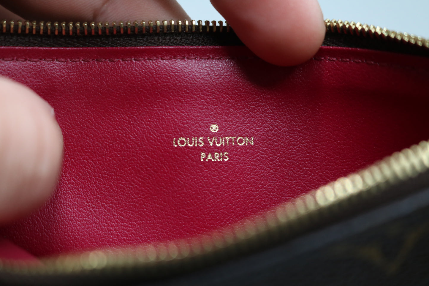 Louis Vuitton Monogram Fuchsia Pochette Félicie Zipped Pocket