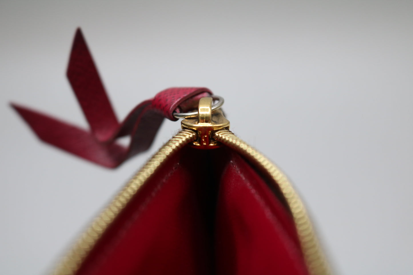 Louis Vuitton Monogram Fuchsia Pochette Félicie Zipped Pocket