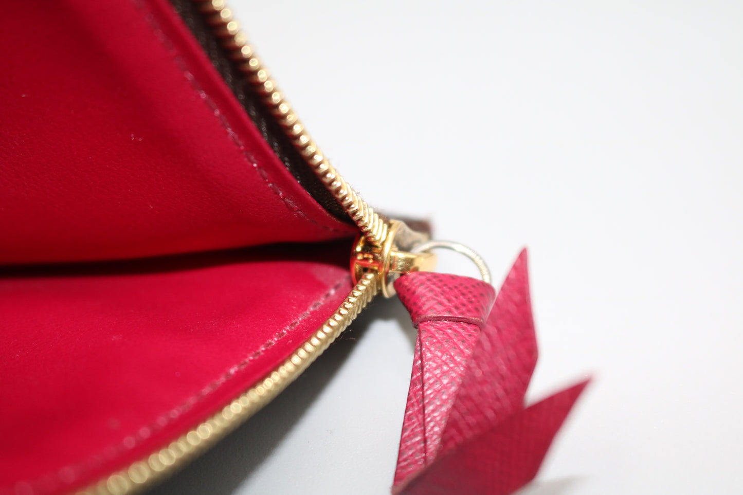 Louis Vuitton Monogram Fuchsia Pochette Félicie Zipped Pocket