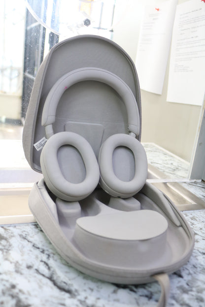 Sony WH-1000XM5 Wireless Noise Canceling Over Ear Headphones Silver