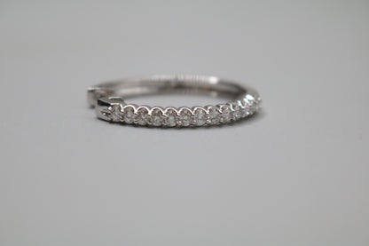 10K White Gold Diamond Hoop Pair Earrings (0.91CTW)