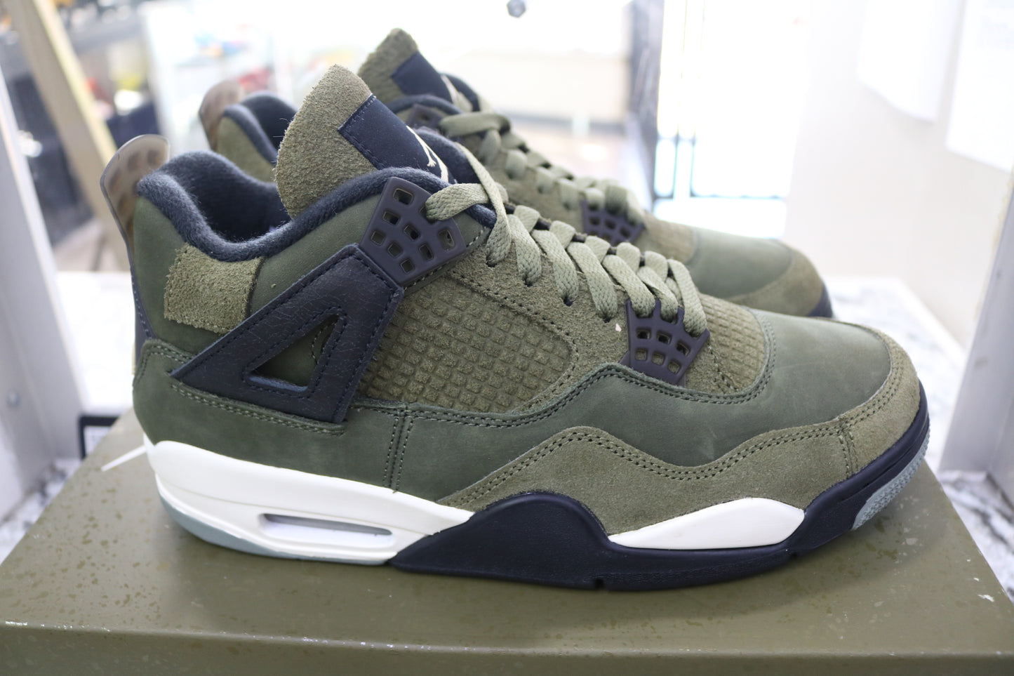 Air Jordan 4 SE Retro Low Craft Olive