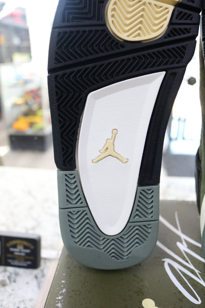Air Jordan 4 SE Retro Low Craft Olive