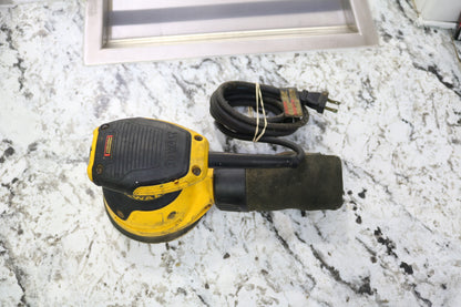 Dewalt DWE6421 Random Orbit Palm Sander