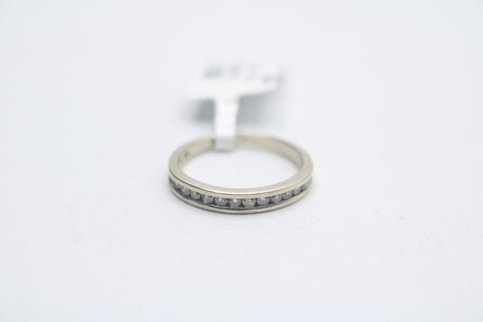 10K White Gold Round Brilliant Diamond Channel Band (Size 4 3/4)