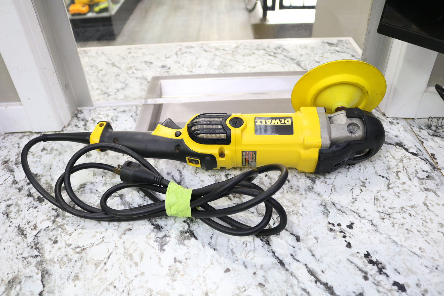 DeWalt DWP849 Corded Polisher (Local Purchase Only)