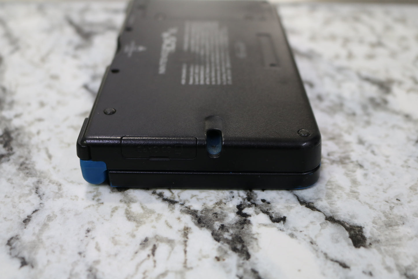 Nintendo DSi XL - UTL-001 Blue Handheld Console