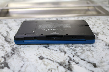 Nintendo DSi XL - UTL-001 Blue Handheld Console