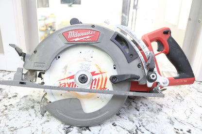 Milwaukee M18 Brushless Circular Saw 2830-20 with a M18 Battery (No Shipping)