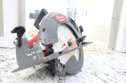 Milwaukee M18 Brushless Circular Saw 2830-20 with a M18 Battery (No Shipping)