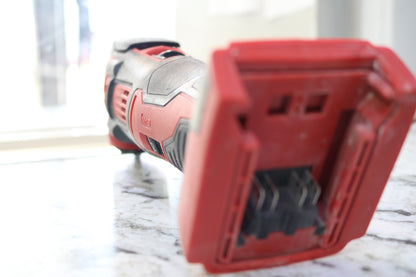 Milwaukee 2626-20 M18 Brushless Oscillating Multi-Tool - Tool Only | Pre-Owned