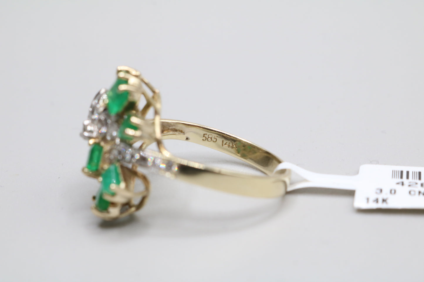 Ladies 14k YG 1.48 ctw Diamond & Emerald Cluster Ring (Size 7)