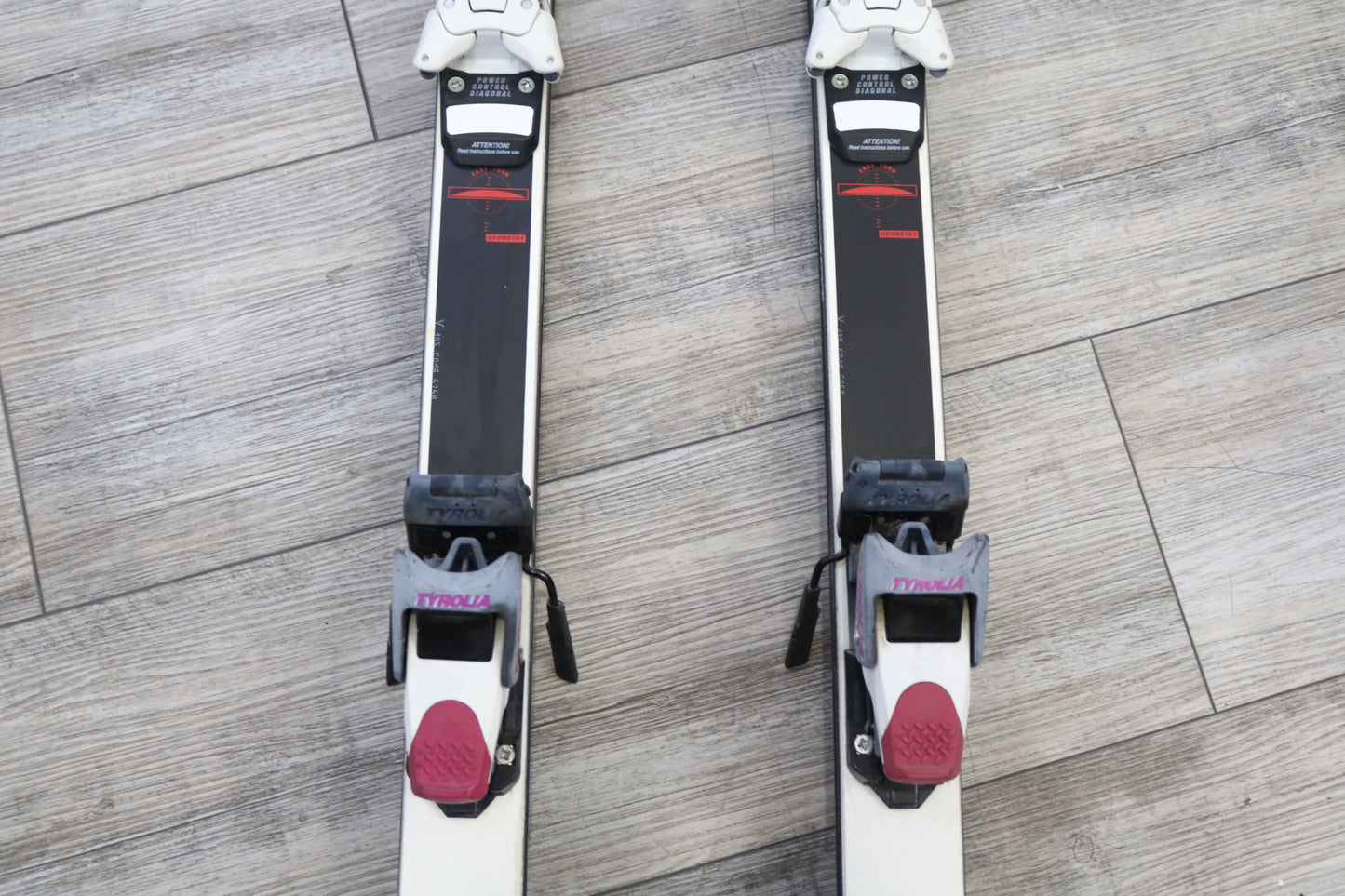 Dynastar RL1850 Pulsar DLC Ceramic 182 cm Skis with Tyrolia 680 Bindings