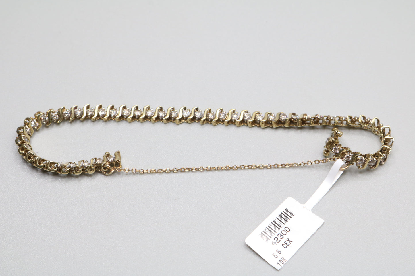 10K Yellow Gold Diamond Tennis Bracelet (1.47 CTW) (Length 4.5") (Local pick-up only)