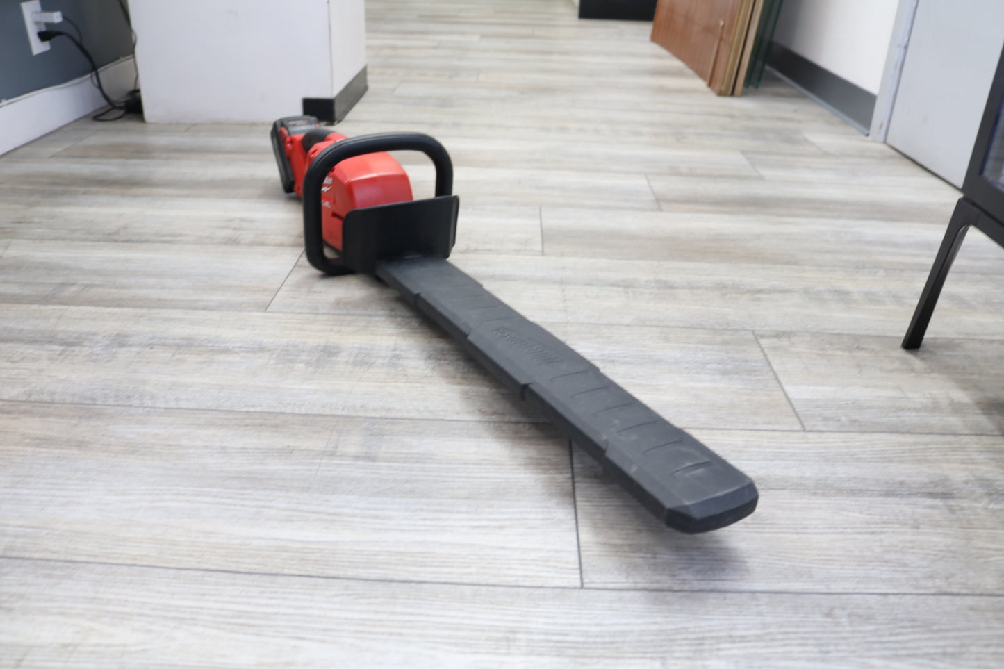 Milwaukee M18 2726-20 Cordless Hedge Trimmer with M18 Battery (No Shipping)
