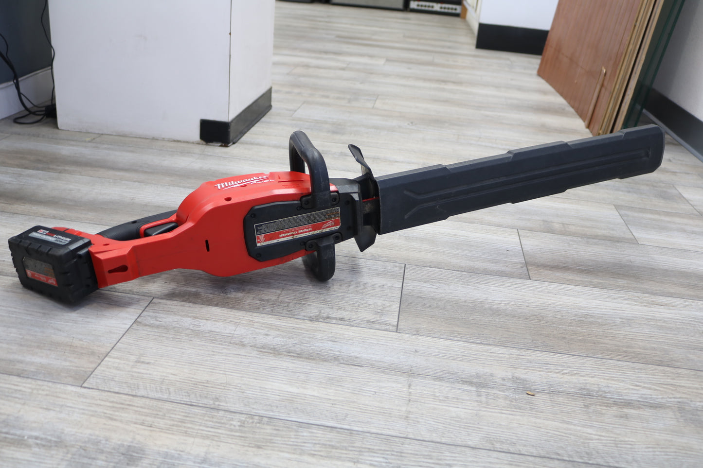 Milwaukee M18 2726-20 Cordless Hedge Trimmer with M18 Battery (No Shipping)