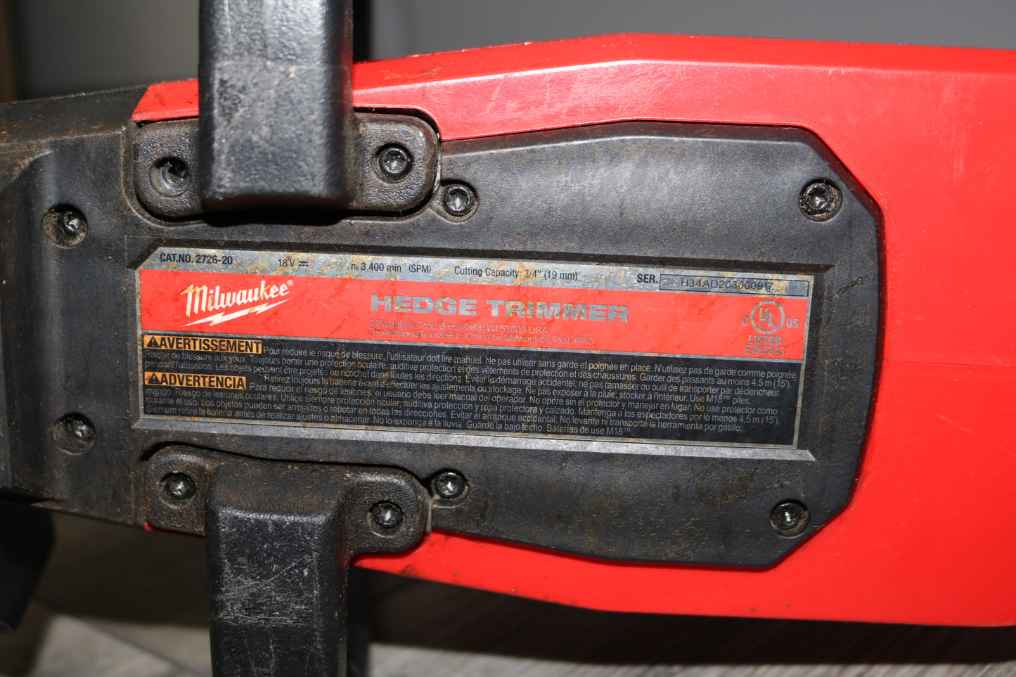 Milwaukee M18 2726-20 Cordless Hedge Trimmer with M18 Battery (No Shipping)