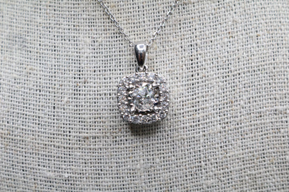 14K White Gold Cable Necklace with Diamond Pendant Local Pick-up only