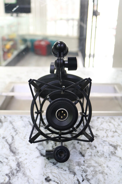 Rode NT1-A Large-Diaphragm Condenser Microphone w/ SM6 Shock Mount - Pre-Owned