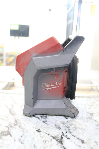 Milwaukee 2475-20 M12 Compact Inflator (Local Purchase Only)