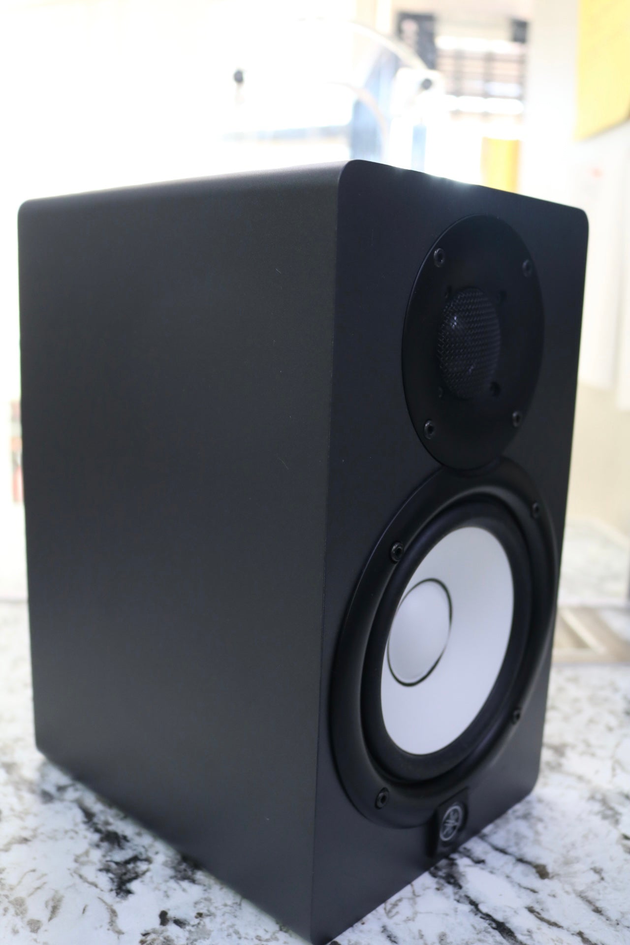 Yamaha HS5 Powered Studio Monitor Black - Pre-Owned (Local Pick Up Only)