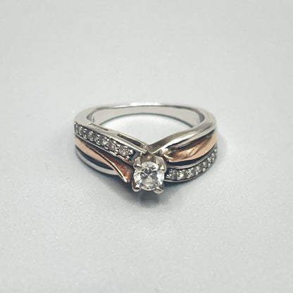 10K Two Tone Gold Diamond Engagement Ring (0.31 CTW) (Size 5)