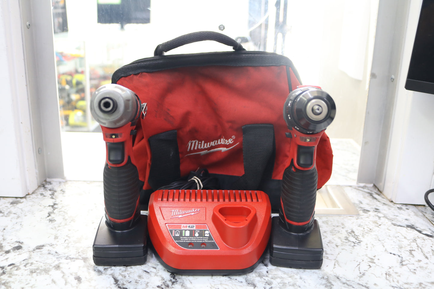 Milwaukee 12V Drill & Impact Combo Kit 2 Batteries and Charger