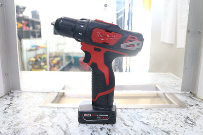 Milwaukee 12V Drill & Impact Combo Kit 2 Batteries and Charger