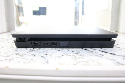 Sony PlayStation 4 500GB CUH-2015A