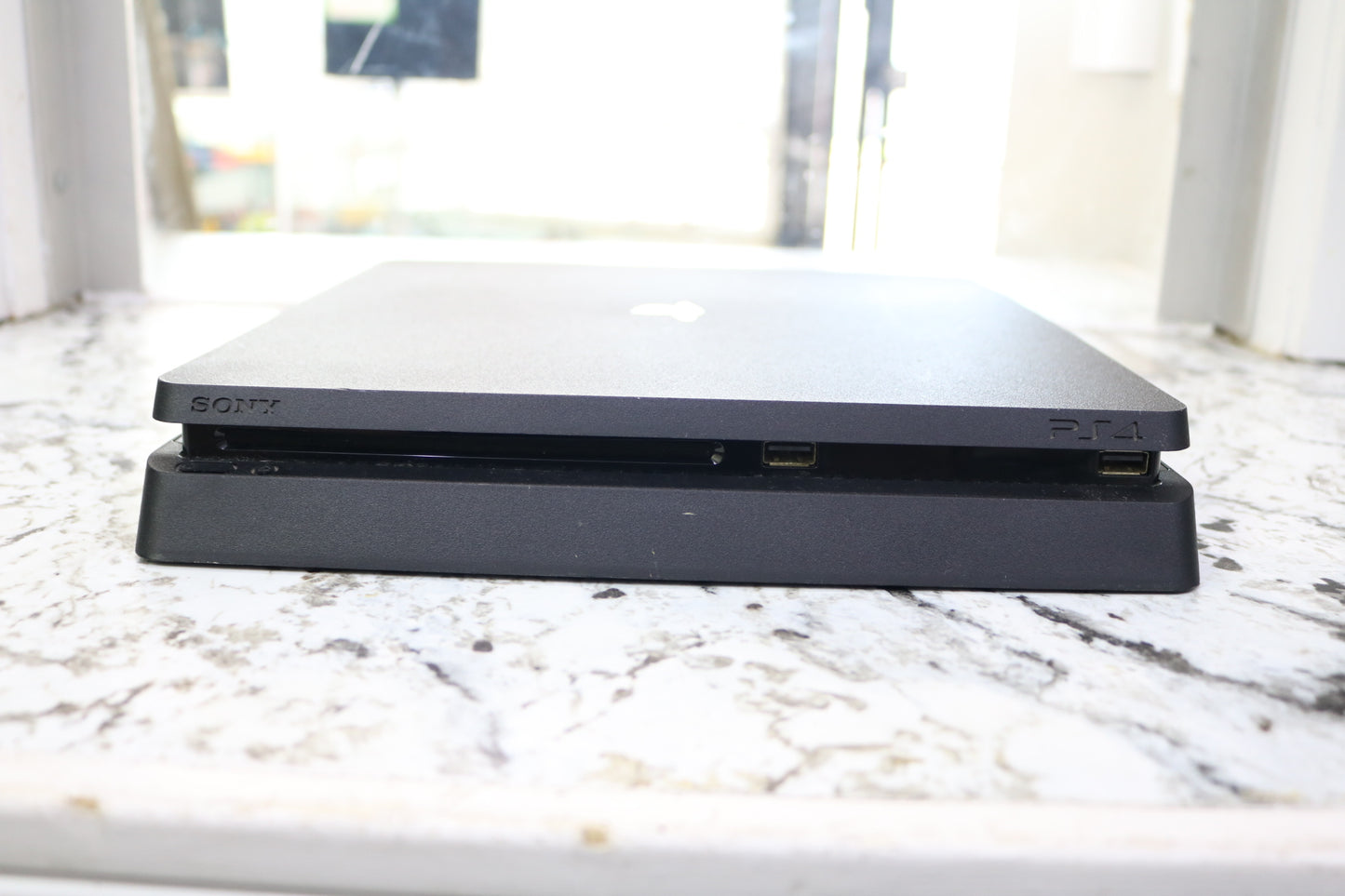 Sony PlayStation 4 500GB CUH-2015A