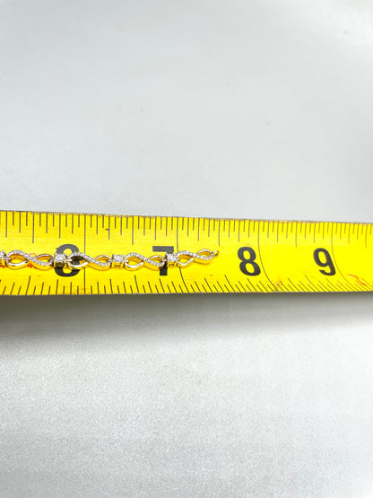 10K Yellow Gold Infinity Link Diamond Tennis Bracelet (0.315 CTW) (7.25 Inches)