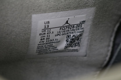 Nike Air Jordan 4 Retro SE Wet Cement Size 13 FQ7928-001 - Pre-Owned