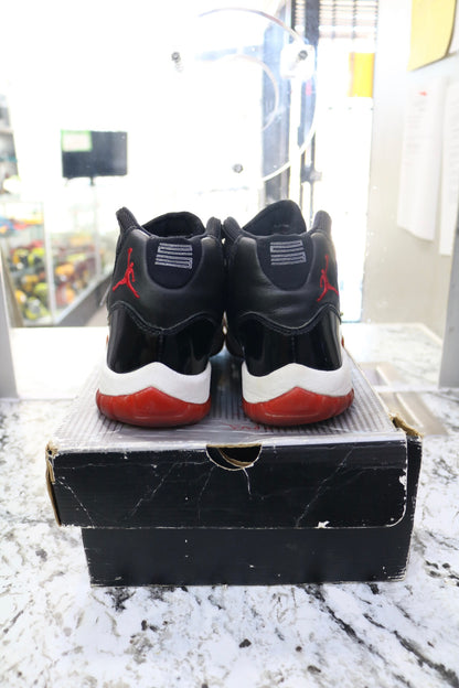 Air Jordan 11 Retro Bred 2001 Release (Size 7 Men)