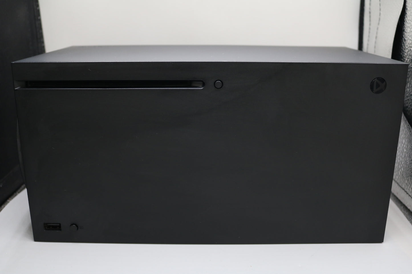 Microsoft Xbox Series X 1TB Console w/ Power & HDMI Cables - Pre-Owned