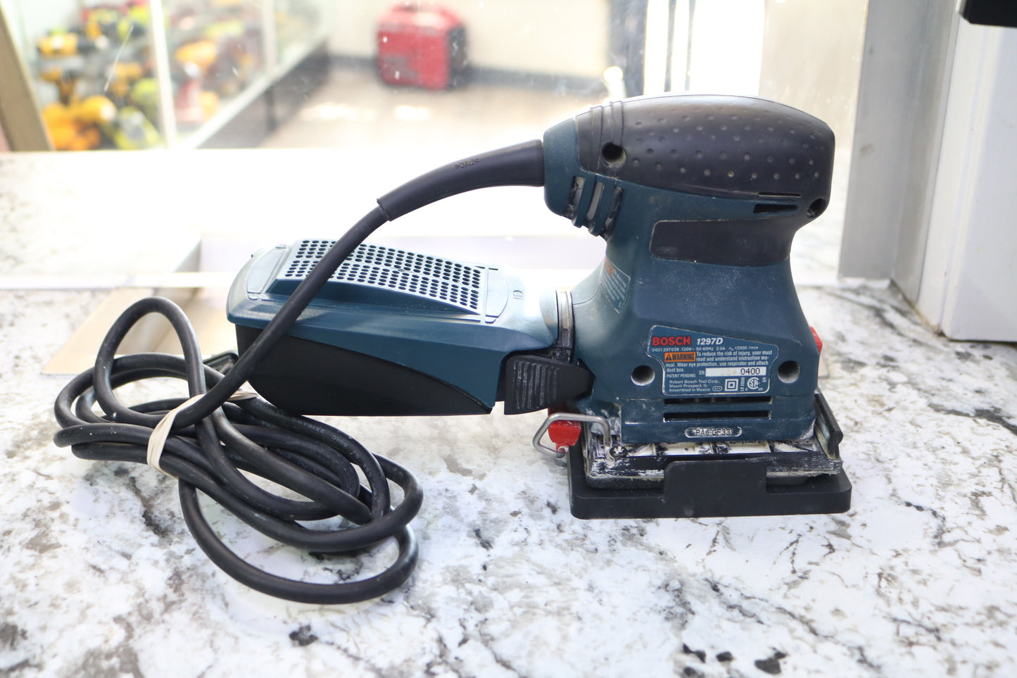 Bosch 1297D Corded 1/4 Finishing Sander