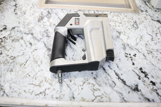 Porter-Cable TS056 Pneumatic 18-Gauge 3/8" Pneumatic Stapler