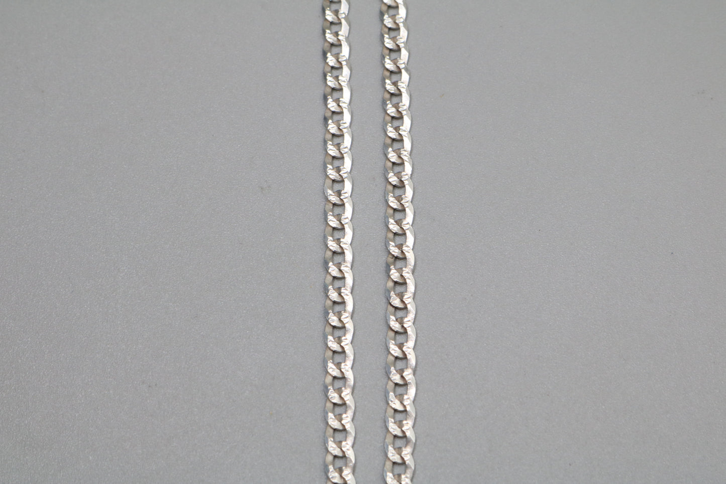 Sterling Silver Curb Chain (19 Inches)