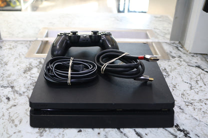 PS4 Slim CUH-2215B 1TB Console