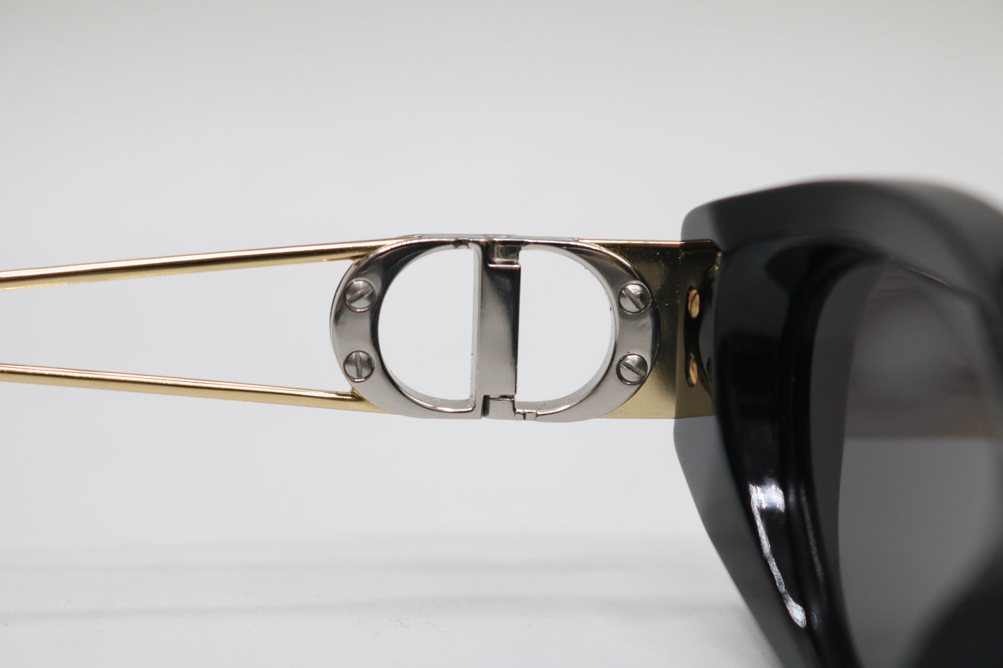 Dior 30Montaigne B6I Black Sunglasses Made in Italy w/ Full Set - Like-New